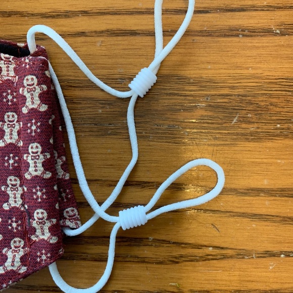 Gingerbread Men Face Mask - Picture 4 of 4